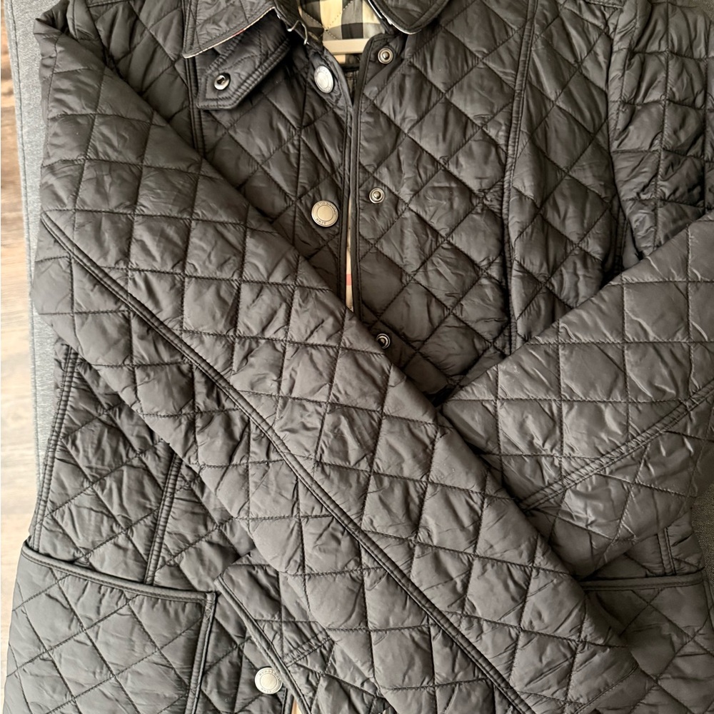 Burberry Black Quilted Jacket with Signature Check Lining